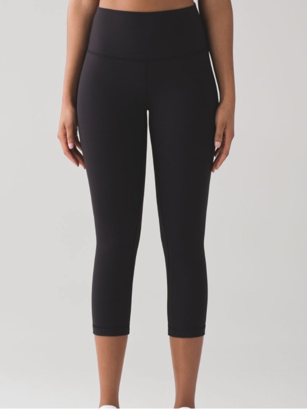 LULULEMON WUNDER UNDER CROP